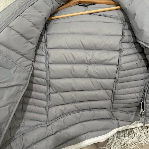 Under Armour puffy winter jacket - Picture 6 of 8